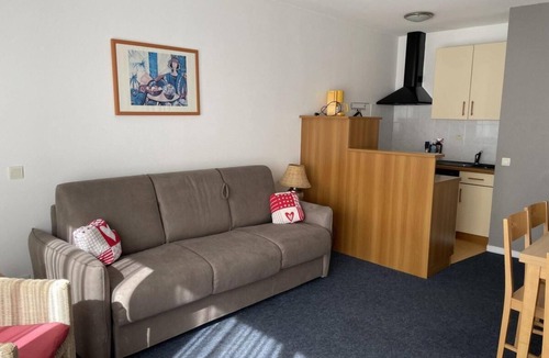 Eaux-Bonnes Apartment | 20m from resort center, 1st floor, view ski slopes, fitness, swimming pool, sauna, tv, ski locker