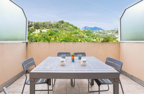 Menton Apartment | 24 m² Apartment ∙ 2 guests