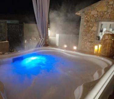 Bouyon House | 24 m² House ∙ 1 bedroom ∙ 2 guests
