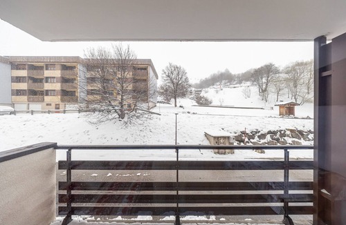 Saint-Francois-Longchamp Apartment | 24m² Studio for 4 - Balcony & Ski-in/Ski-out