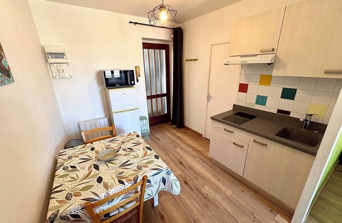 Coulmiers-Jardin des Plantes Apartment | 25m² Studio near Station & Jardin des Plantes