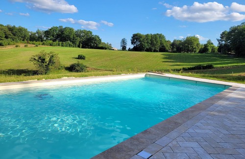 Couze-et-Saint-Front House | 3 Bed - Sleeps 6 - Pool - Parking - Pet Friendly