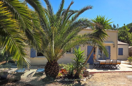 Saint-Georges-d'Oleron House | 3 bedroom awesome home in Saint-Georges-d'Oléron