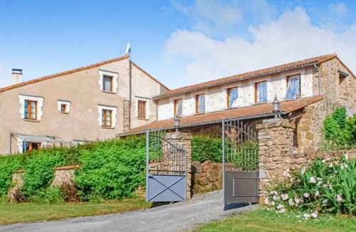 Roussines House | 3 bedroom accommodation in Roussines