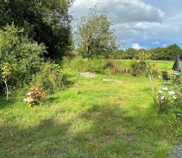 Saint-Lyphard House | 3 Maisons climatisées à la campagne à dix minutes des plages de la presqu'ile guérandaise- idéal we au calme- télétravail wifi fibre- Netflix,Canal, Disney, Prime- animaux acceptés