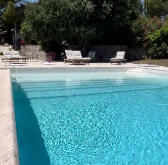 Le Plan-de-Grasse Apartment | 3 pièces au dernier étage dans bastide grassoise