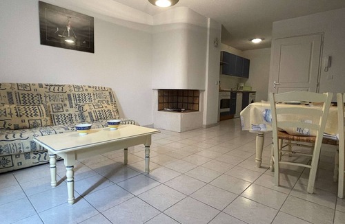Saint-Martin-de-Re Apartment | 3-room apartment, sleeps 4 in Saint-Martin-de-Ré with private parking