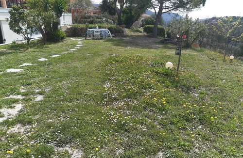 Saint-Andre-de-la-Roche House | 3-room apartment in detached villa near NICE