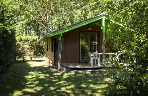 Saint-Paul-les-Dax Ski Chalet | 3-Room Chalet for 4 People + TV