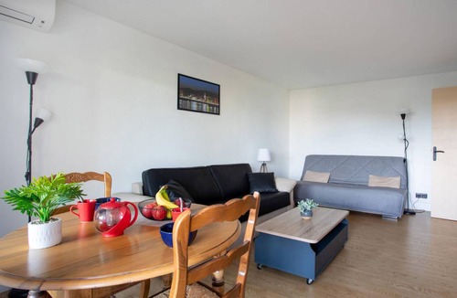 Villeneuve-Loubet Apartment | 30 m² Apartment ∙ 1 bedroom ∙ 2 guests