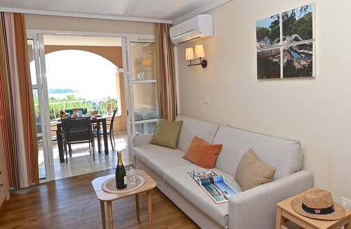 Cap Esterel House | 30 m² House ∙ 1 bedroom ∙ 4 guests