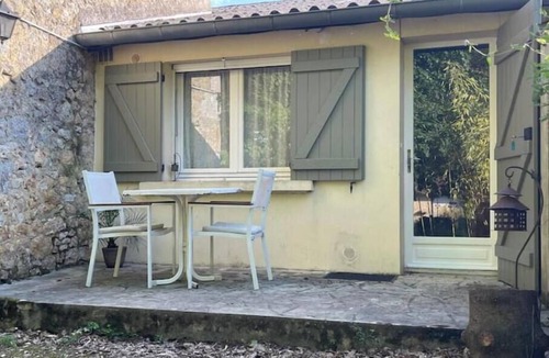 Beraut Apartment | 30-square-meter studio, 2 beds, shower room, private terrace