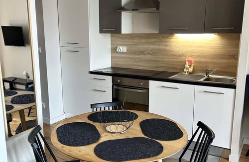 Chatel-Guyon Apartment | 4-person air-conditioned apartment 1 bedroom + sofa bed Cliersou 103