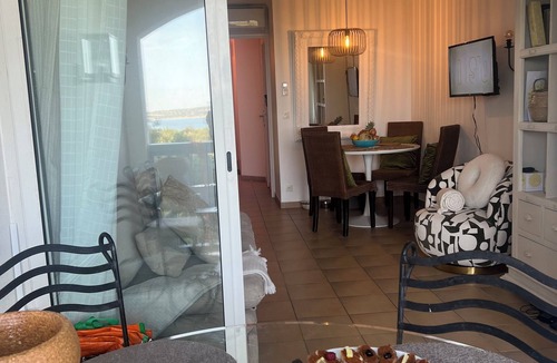 Les Restanques Apartment | 4-person apartment with breathtaking view of the Gulf of Saint-Tropez