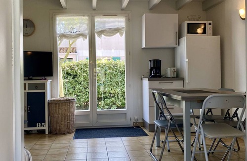 La Remigeasse House | 4-room house near the beach - sleeps 6