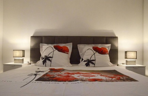 Carnot Apartment | 48 m² Apartment ∙ 1 bedroom ∙ 4 guests