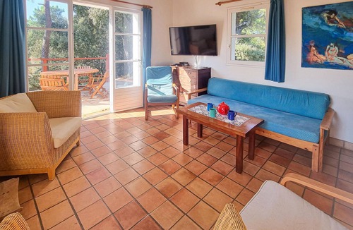 Saint-Georges-d'Oleron House | 5 bedroom amazing home in Saint-Georges-d'Oléron