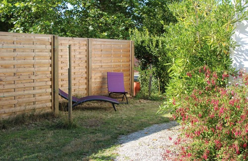 Breuillet House | 5 minutes from beaches country house with children's play area