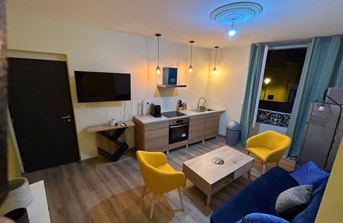 Tarbes Hotel | 5 Pl. Marcadieu