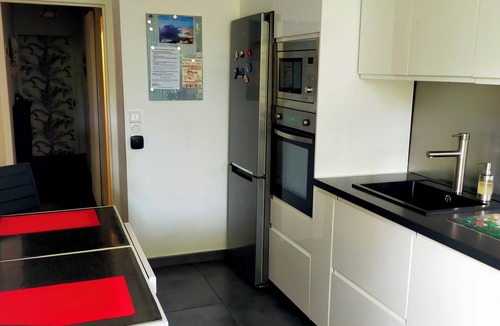 La Pointe Rouge Apartment | 50% SUMMER SALE from September 1 to 30, 2026, at Cigalou sous les pins