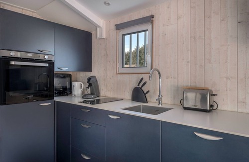 Saint-Michel-Chef-Chef House | 500 m from the beach, garden, 4 adults 1 child
