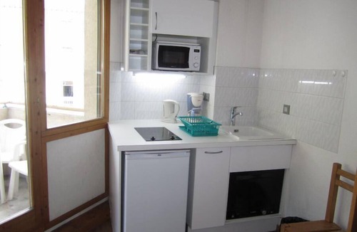 Brides-les-Bains Apartment | 50m from resort center, 3rd floor, balcony, 25m², Brides Les Bains