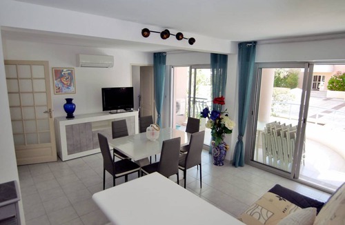 Frejus Port Apartment | 54 m² Apartment ∙ 2 bedrooms ∙ 4 guests