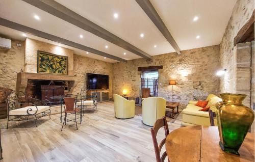 Montcaret House | 6 Bedroom Luxurious Home In Montcaret