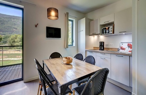 Motz Apartment | 6-Person Apartment in Motz