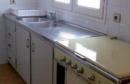 Tourrettes-sur-Loup Apartment | 65m2 apartment, independent in villa, terrace, garden and parking, 5 Pers.