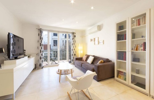 Antibes Old Town Apartment | 69 m² Apartment ∙ 2 bedrooms ∙ 4 guests