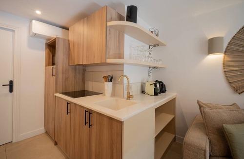 Saint-Tropez City Centre Apartment | 6P apartment in a Citadelle/POOL - Saint-Tropez