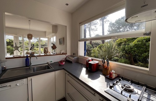 L'Herbe Villa | 7-person villa above the village of L'Herbe, 3 minutes' walk from the beach