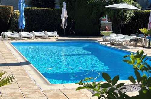 Saint-Germain-et-Mons House | A 200 year old Perigordian stone farmhouse near Bergerac