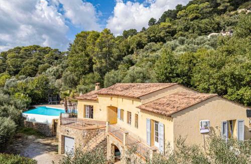 Le Tignet Apartment | A C House 4BR 10P with Pool – 40 min from Cannes