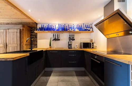 Saint-Lary-Soulan Ski Chalet | A Charming Chalet in the Heart of the Village of Soulan – WIFI INCLUDED