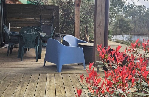 Leon Ski Chalet | A little paradise beneath the pine trees. Air-conditioned. Large covered terrace
