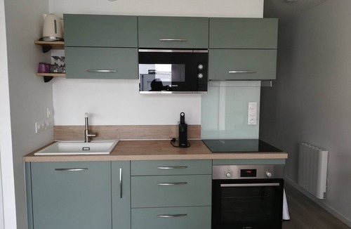 Loctudy Apartment | A MUST-SEE: Charming apartment near the ocean and beaches. Rest Assured