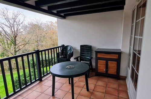 Ciboure Apartment | A Quelques pas de St Jean de Luz, Appartement 2 Pièces 5 Personnes Avec Piscine