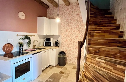 Crouzilles House | A romantic getaway and ancient stones - CLIM - BALNEO - SAUNA - castle tours