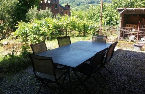 Collonges-la-Rouge House | A small house in the lower part of Collonges-la-Rouge, with a private garden.