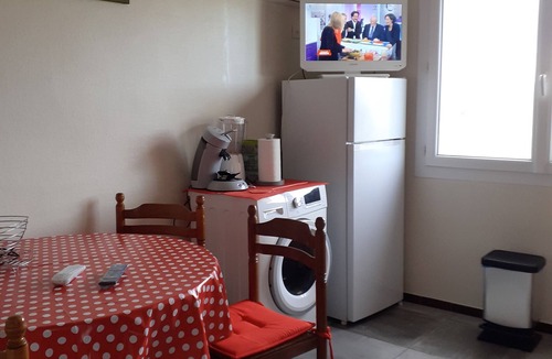Arette Apartment | A vacation rental at the foot of the mountain, close to all amenities.