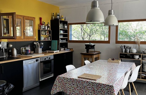 La Roque-en-Provence House | A wooden house by the river - 1 hour from Nice !