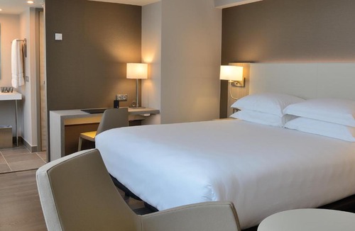 Saint-Giniez Hotel | AC Hotel by Marriott Marseille Prado Vélodrome