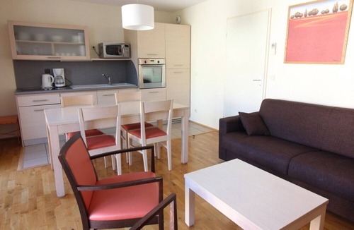 Divonne-les-Bains Apartment | Air-conditioned duplex 73m² lake front, near Switzerland, luxury shower & bathtub