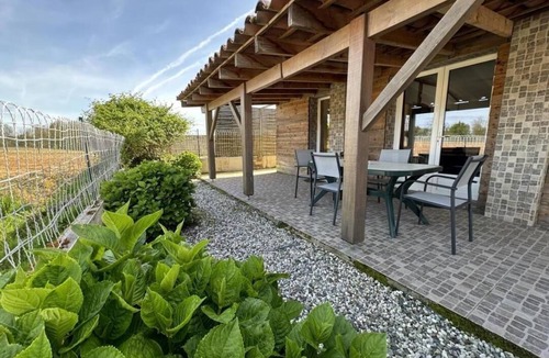 Clermont House | Air-conditioned self-catering cottage - Private terrace - Heated swimming pool
