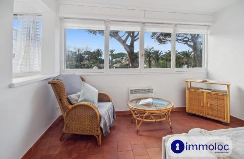 Saint-Tropez Apartment | Air-conditioned studio with swimming pool in St Tropez
