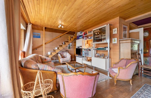 Saint-Jean-de-Maurienne Apartment | Apartment 'Duplex Saint Jean' with Mountain View