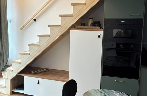 Carantec Apartment | Apartment 2/4 pers. 3 *, terrace 25m2 - 50m beach and GR34. Dogs welcome