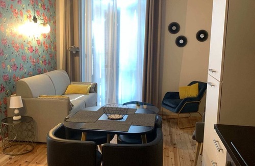 Chatel-Guyon Apartment | Apartment 4 persons air-conditioned 1 bedroom + sofa bed Puy de Pourcharet A04
